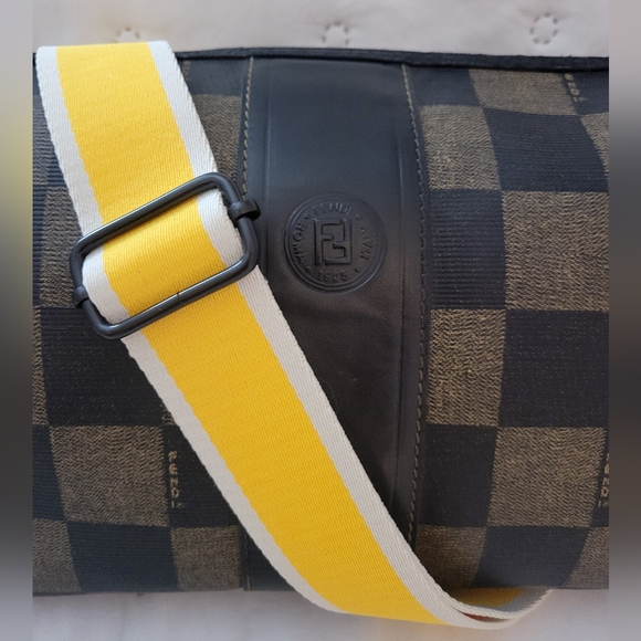 Fendi pequin checkered bag - Picture 9 of 9